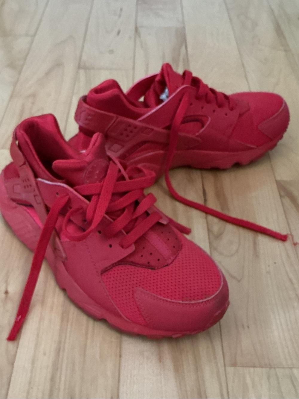 Nike Huarache Kids sz 7Y Red Lace-Up Athletic Sneakers